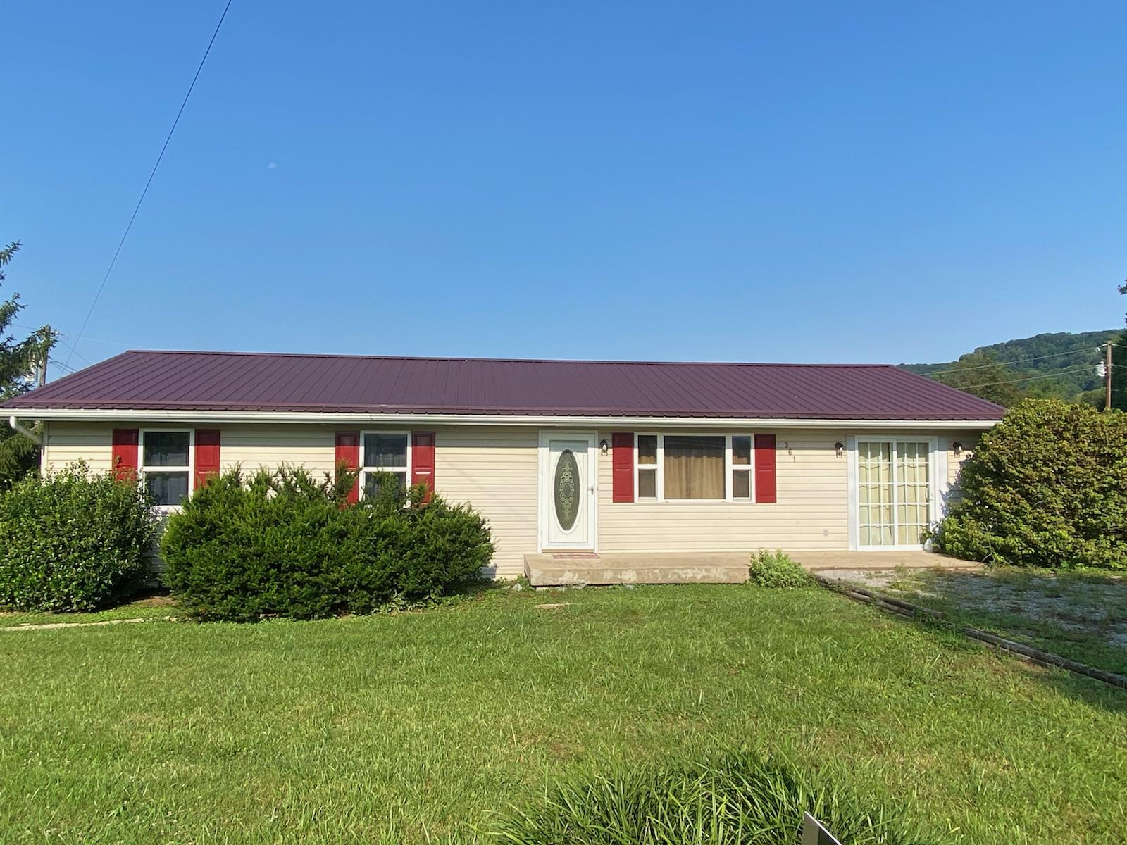 361 Sand Cave Road Ewing, VA 24248 - Photo 1 of 14 IMG_7044