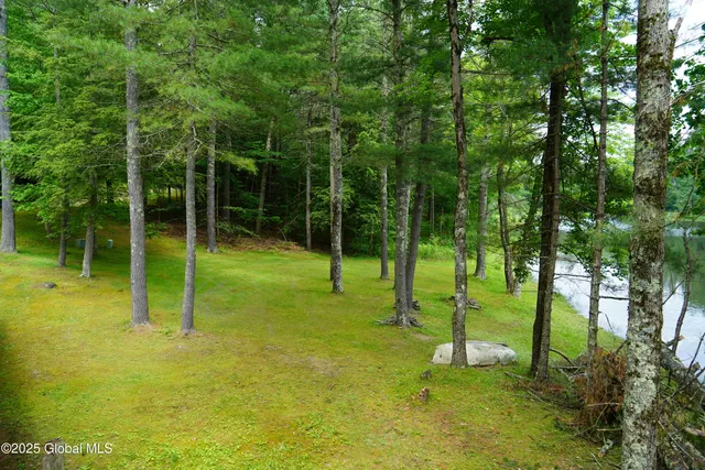 $489,000 | 177 Lake Lorraine Way, Pittstown, NY 12090