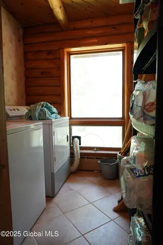 $489,000 | 177 Lake Lorraine Way, Pittstown, NY 12090