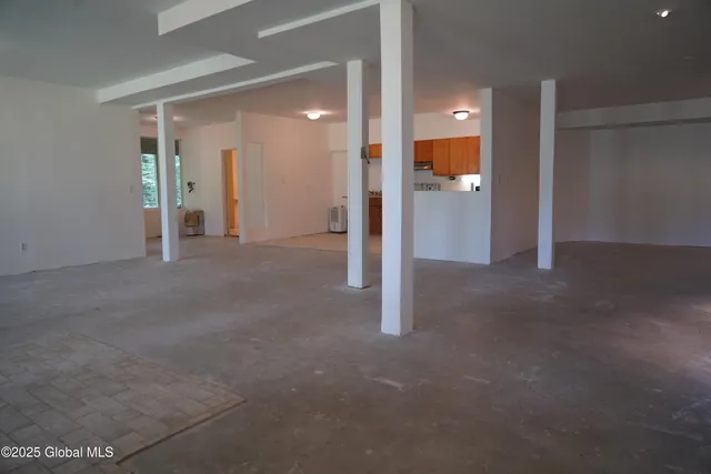 $489,000 | 177 Lake Lorraine Way, Pittstown, NY 12090