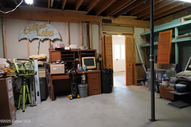 $489,000 | 177 Lake Lorraine Way, Pittstown, NY 12090