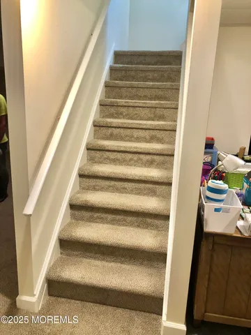 $1,099,000 | 10 Saddlebrook Road, Millstone Township, NJ 08535