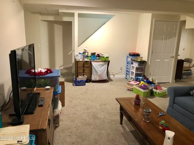 $1,099,000 | 10 Saddlebrook Road, Millstone Township, NJ 08535