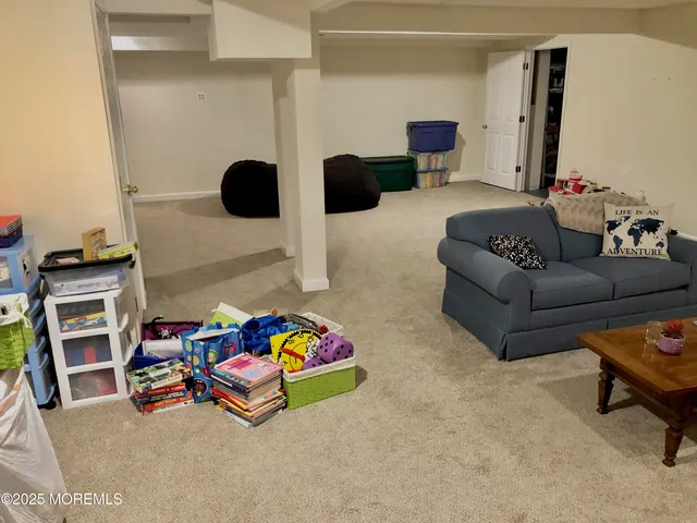 $1,099,000 | 10 Saddlebrook Road, Millstone Township, NJ 08535