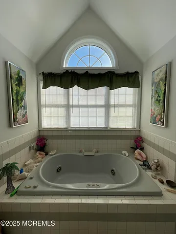 $1,099,000 | 10 Saddlebrook Road, Millstone Township, NJ 08535