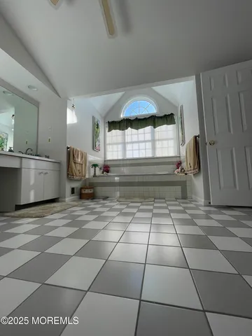 $1,099,000 | 10 Saddlebrook Road, Millstone Township, NJ 08535