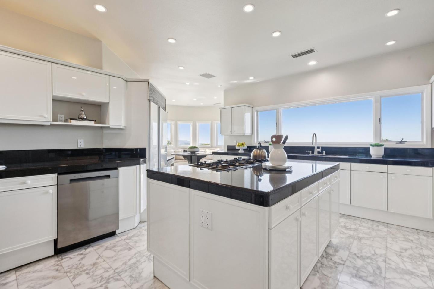 16383 Aztec Ridge Drive Los Gatos, CA 95030 - Photo 26 of 109