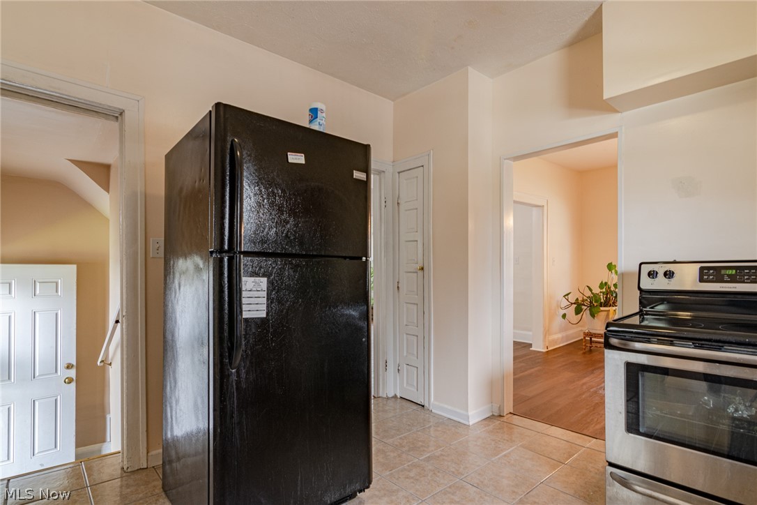 2121 North Taylor Road Cleveland Heights, OH 44112 - Photo 13 of 29