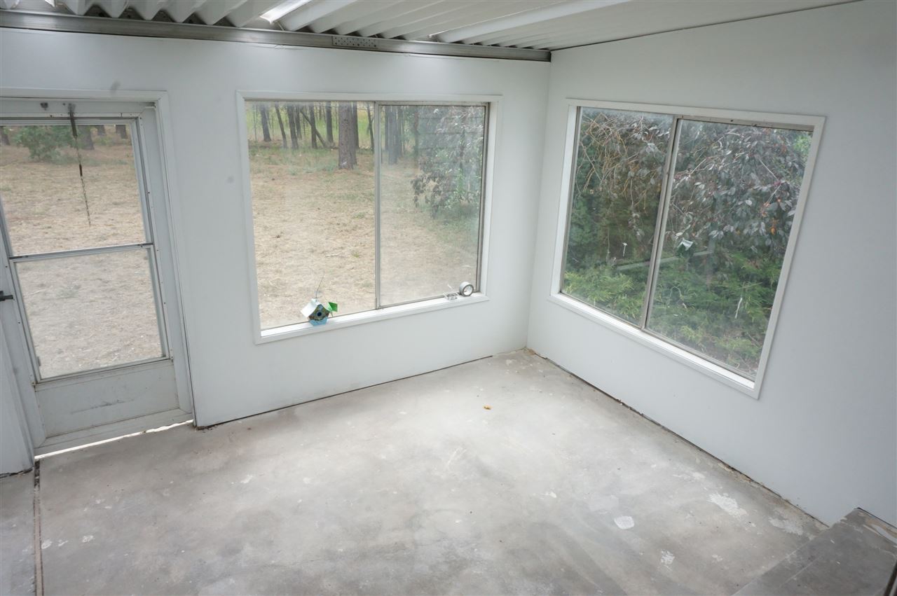 7806 South Carnation Road Spokane, WA 99224 - Photo 10 of 20