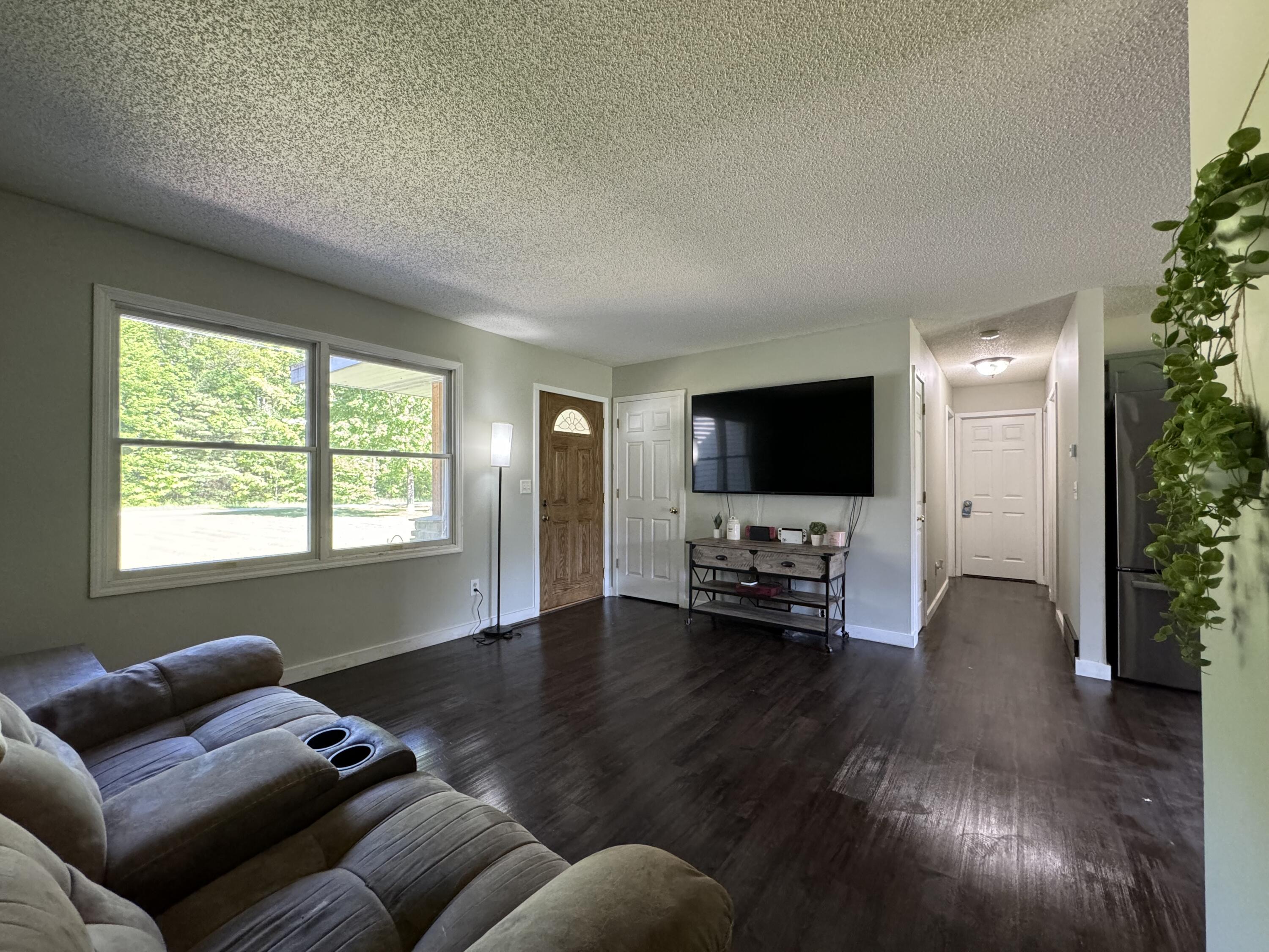 3619 Strand Road Muskegon, MI 49445 - Photo 11 of 23 IMG_1410