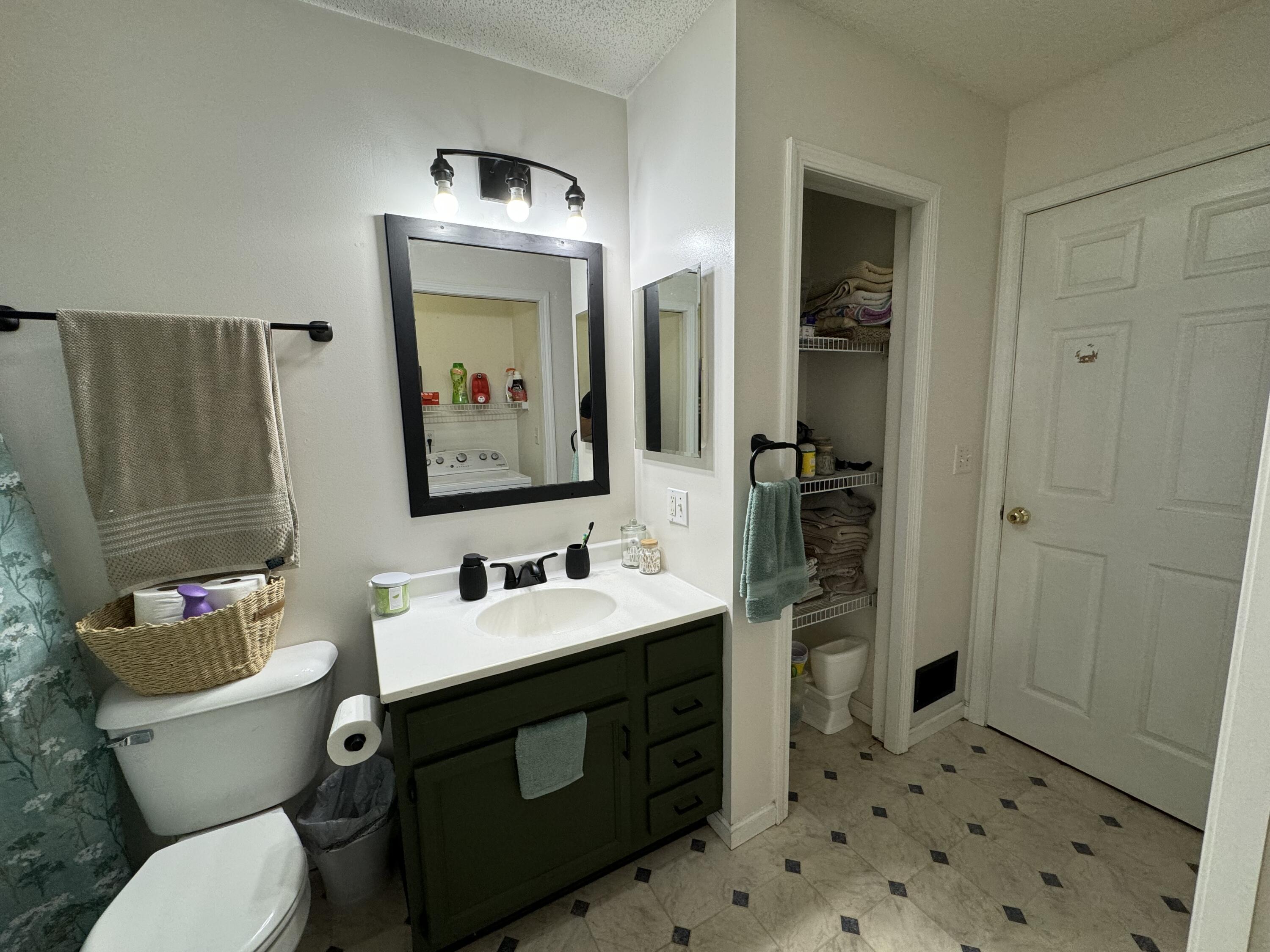 3619 Strand Road Muskegon, MI 49445 - Photo 22 of 23 IMG_1405