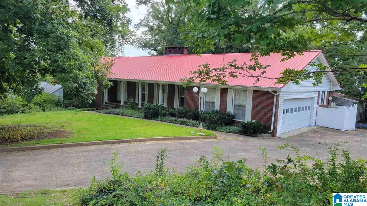 517 Hillyer High Road Anniston, AL 36207 - Photo 1 of 12