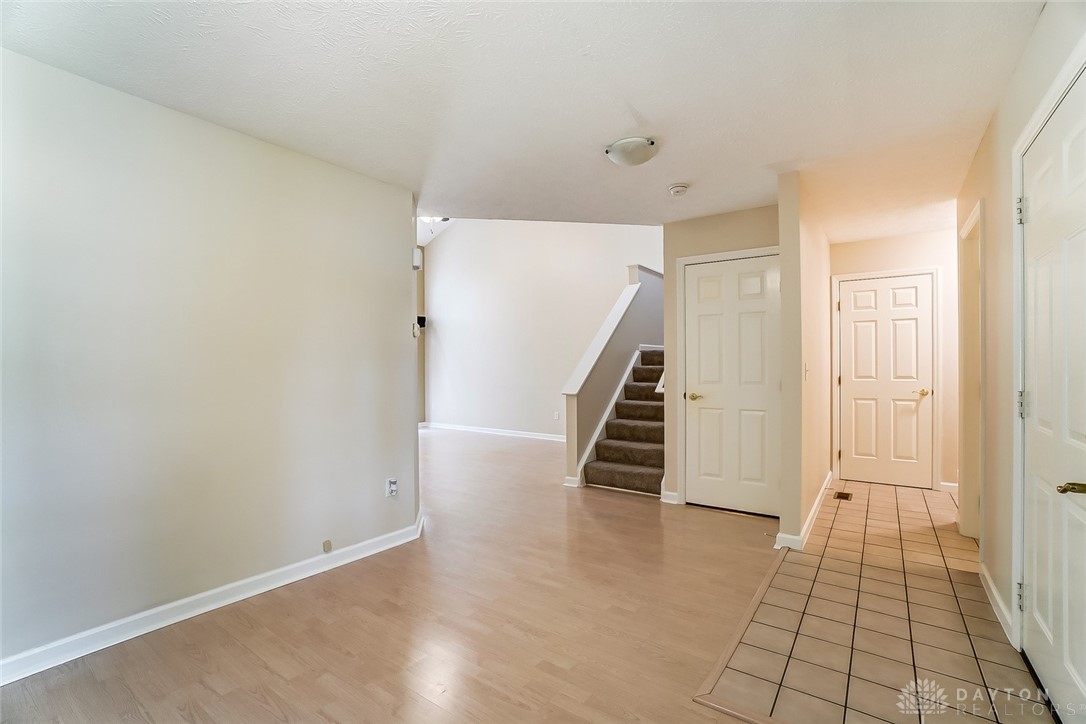 3930 West Summit Ridge Drive Beavercreek, OH 45430 - Photo 7 of 45