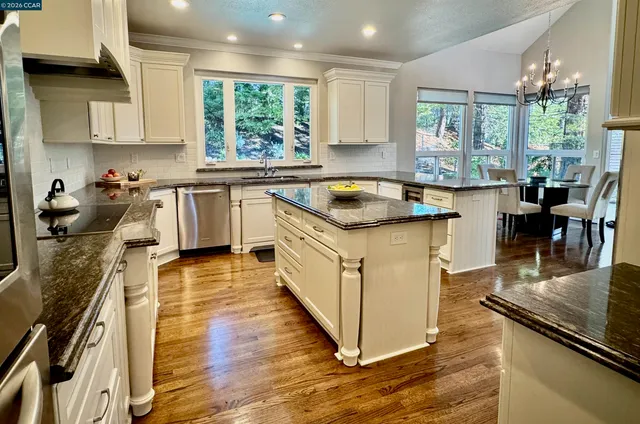 $2,648,000 | 40 Oak Trail Court, Alamo, CA 94507