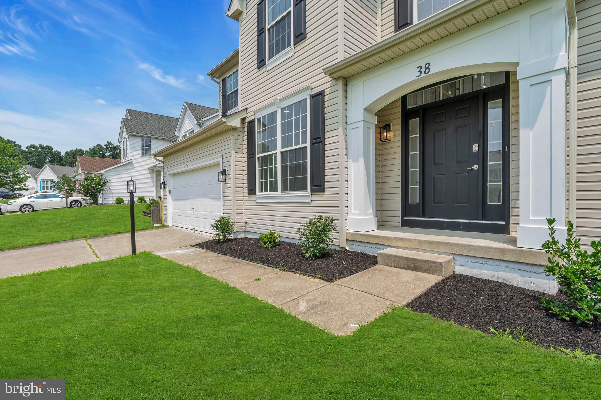 38 Raintree Drive Sicklerville, NJ 08081 - Photo 2 of 92