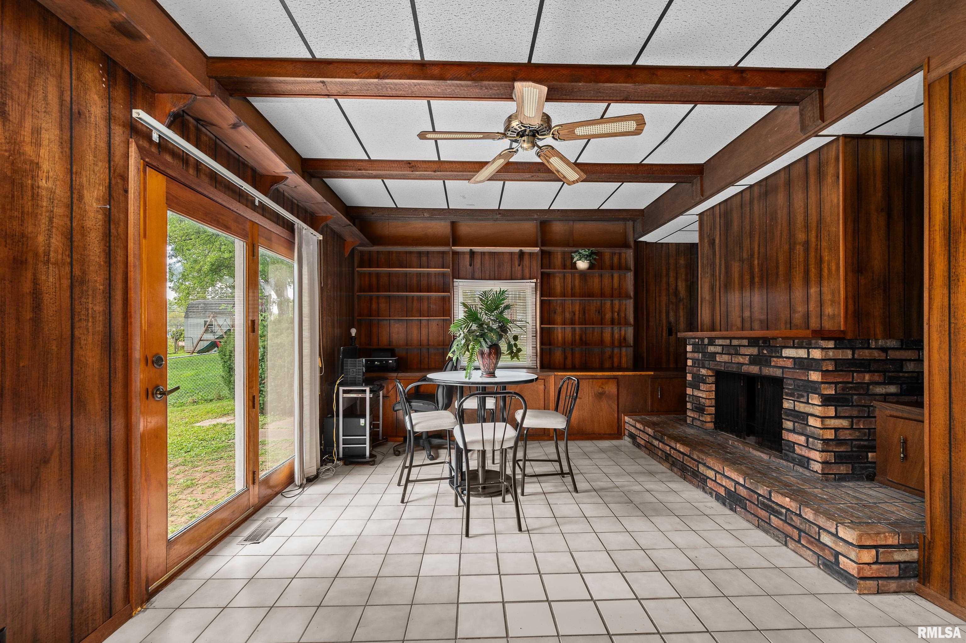 1406 15th Street Silvis, IL 61282 - Photo 17 of 33