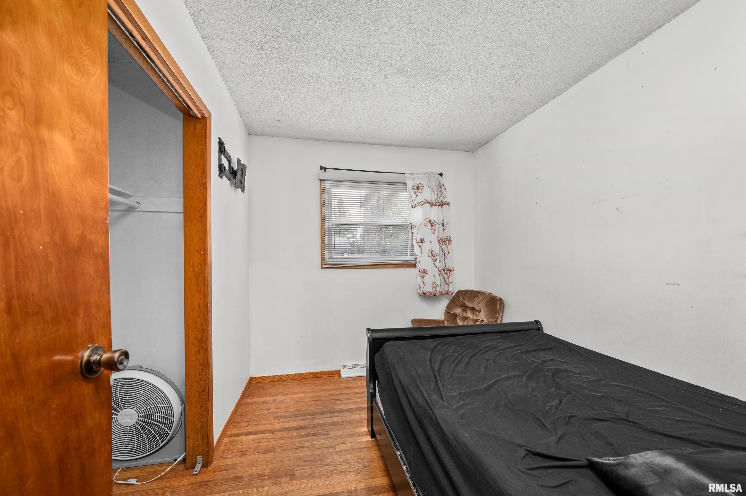 1406 15th Street Silvis, IL 61282 - Photo 23 of 33