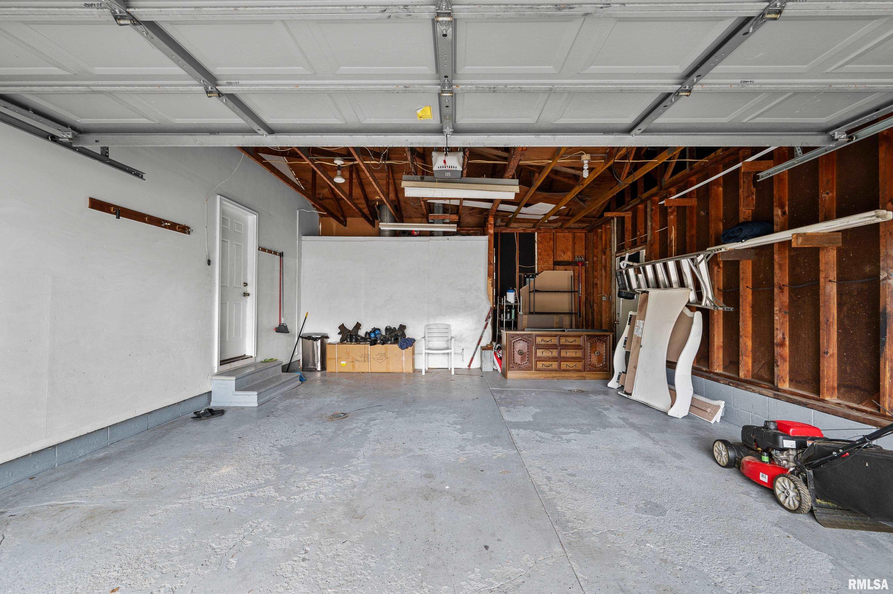 1406 15th Street Silvis, IL 61282 - Photo 33 of 33