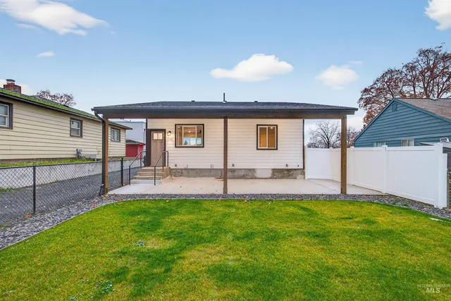 $359,000 | 929 10th Street, Clarkston, WA 99403