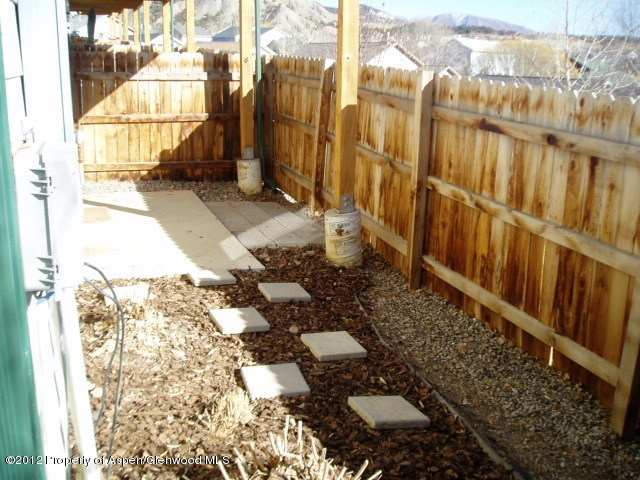 668 Alder Ridge Lane New Castle, CO 81647 - Photo 12 of 30 a view of a pathway gate of the house