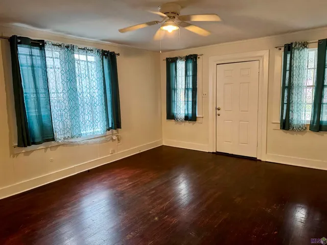 $1,100 | 821 Iris Street, Baton Rouge, LA 70802
