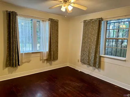 $1,100 | 821 Iris Street, Baton Rouge, LA 70802