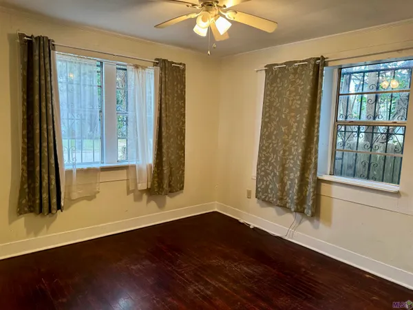 $1,100 | 821 Iris Street, Baton Rouge, LA 70802