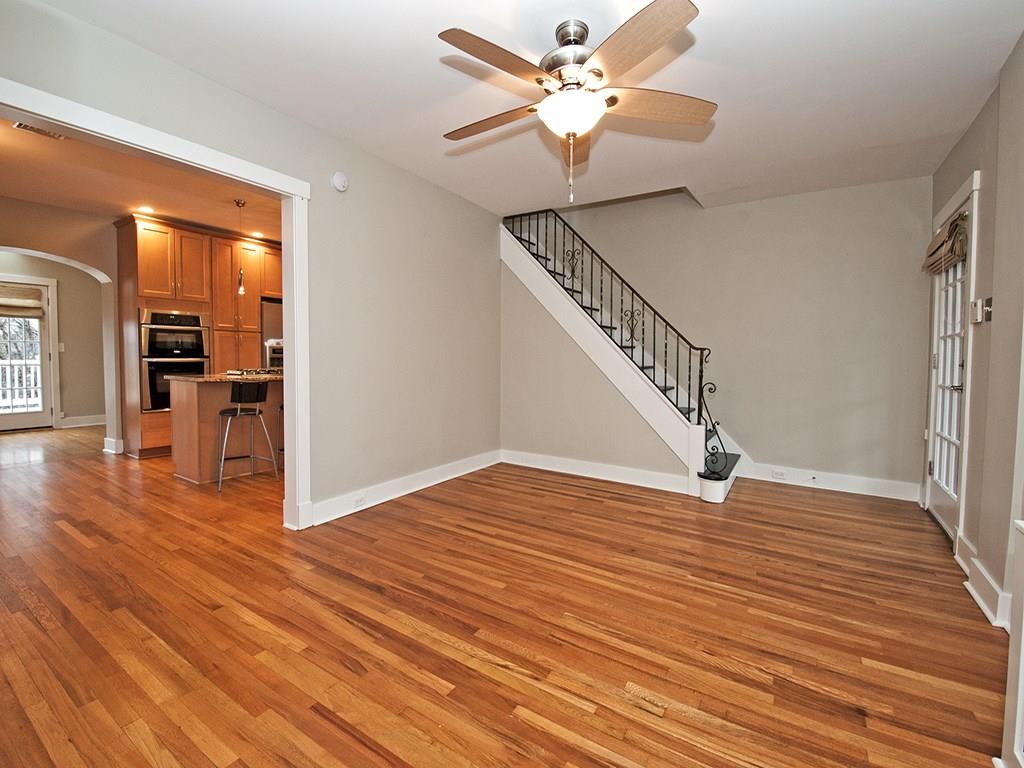6510 Landview Road Pittsburgh, PA 15217 - Photo 6 of 25 Gallery Image 6