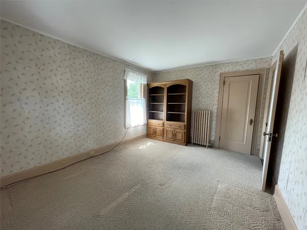 $2,750 | 68 Front Street, Owego, NY 13827