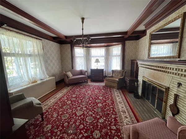 $2,750 | 68 Front Street, Owego, NY 13827