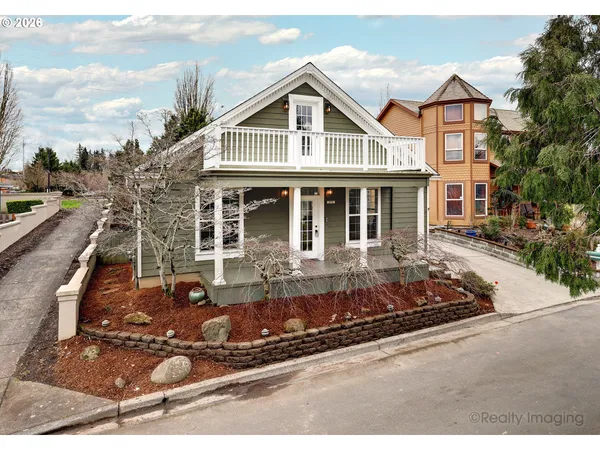 $515,000 | 872 Northeast Pacific Drive, Fairview, OR 97024