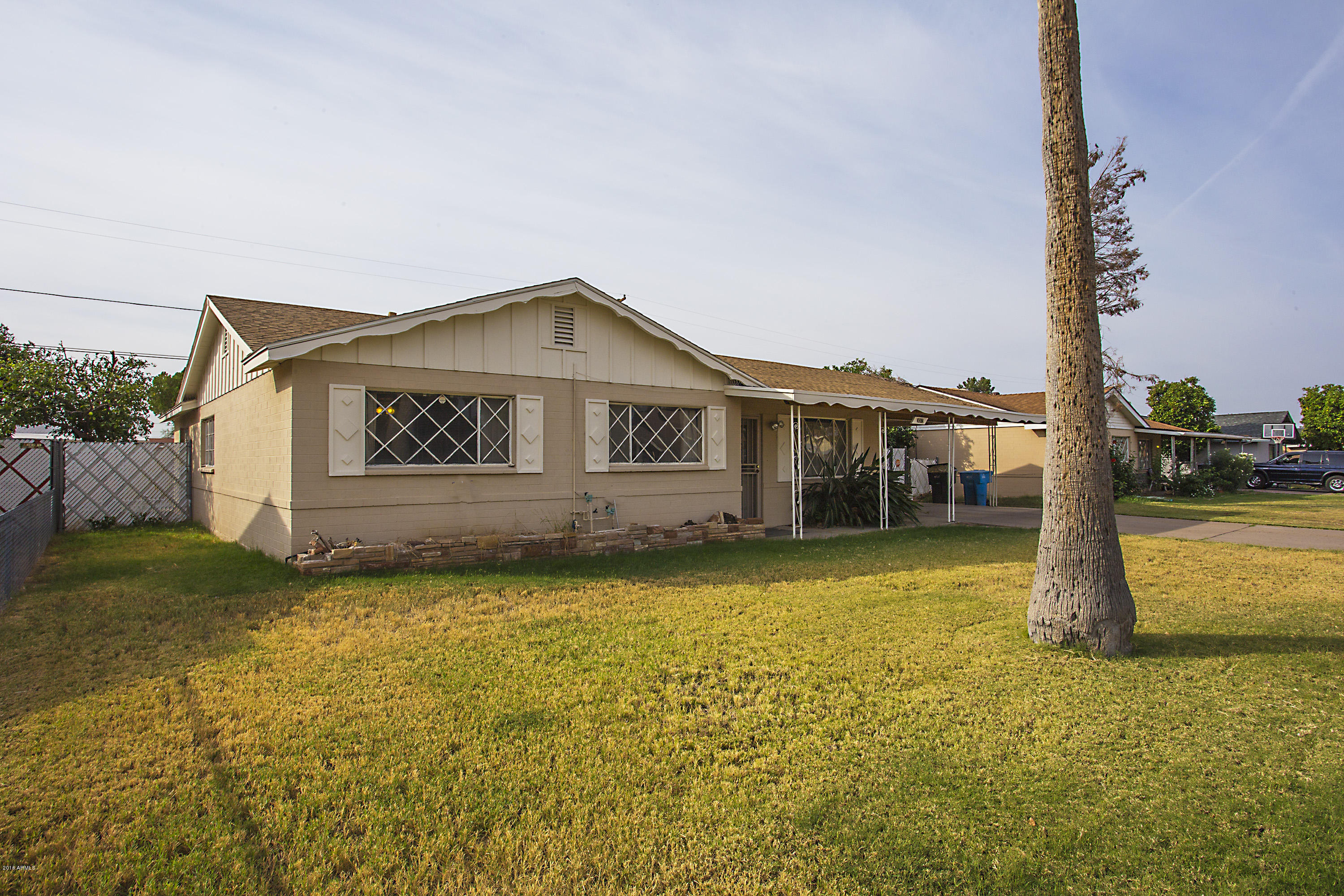 3013 West Charter Oak Road Phoenix, AZ 85029 - Photo 2 of 29 27
