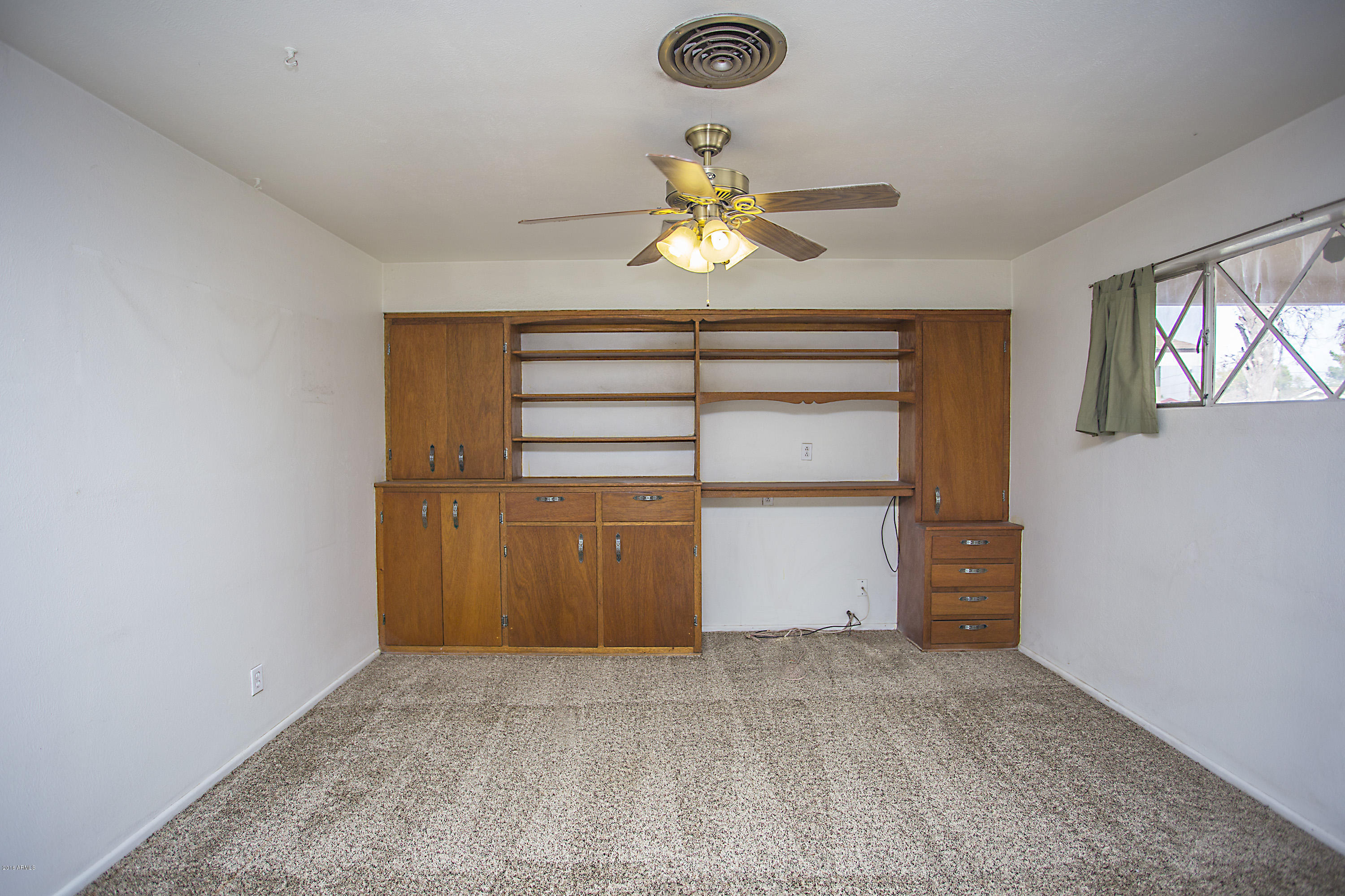 3013 West Charter Oak Road Phoenix, AZ 85029 - Photo 27 of 29 24