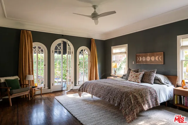 $4,295,000 | 2073 North Catalina Street, Los Angeles, CA 90027