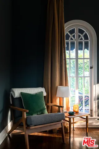 $4,295,000 | 2073 North Catalina Street, Los Angeles, CA 90027