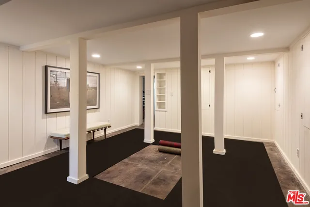 $4,295,000 | 2073 North Catalina Street, Los Angeles, CA 90027