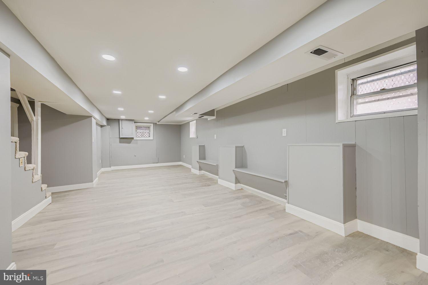 4111 Penhurst Avenue Baltimore, MD 21215 - Photo 27 of 39 a view of an empty room