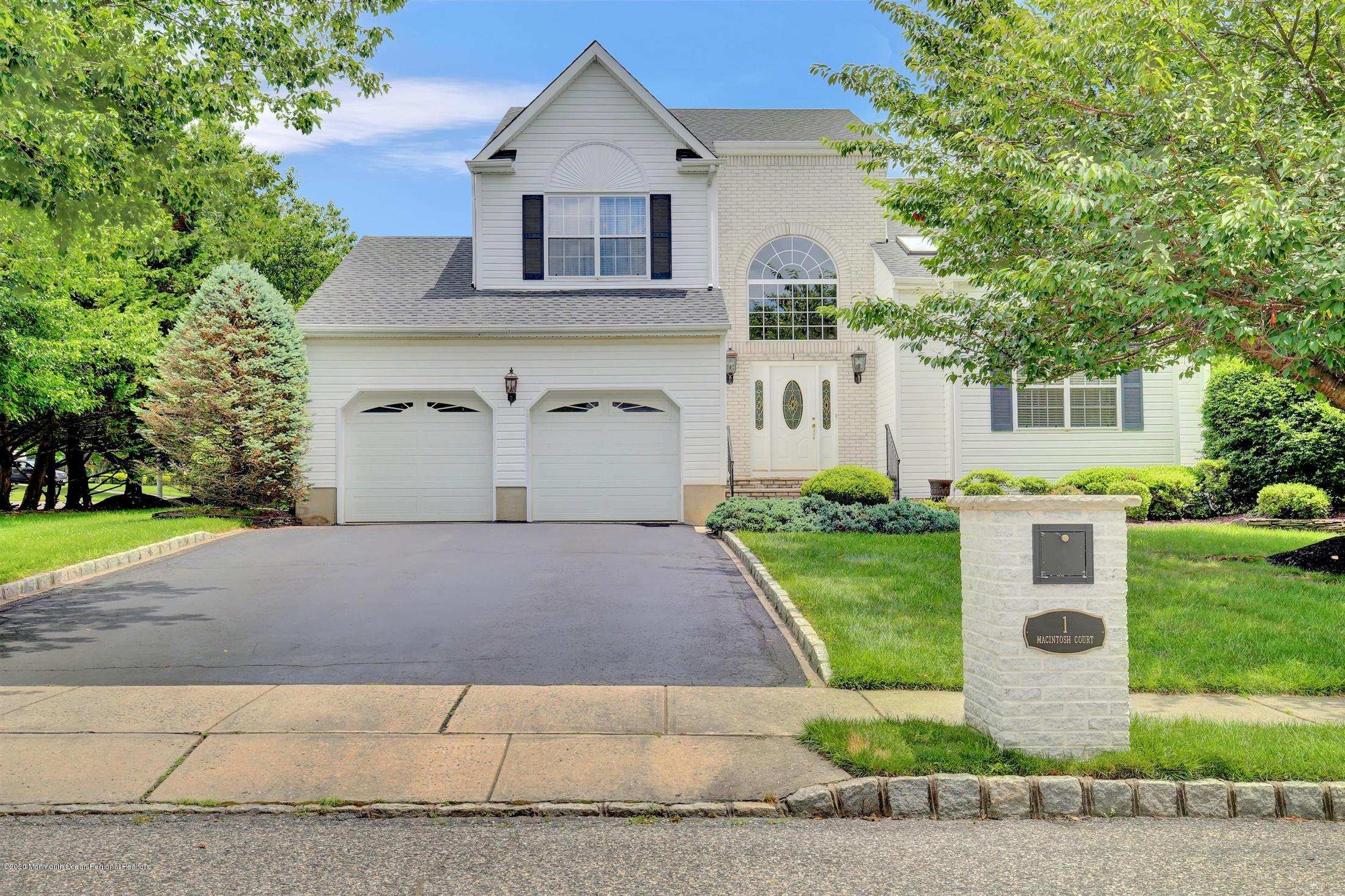 1 MacIntosh Court Jackson, NJ 08527 - Photo 1 of 30 01-Front of Home
