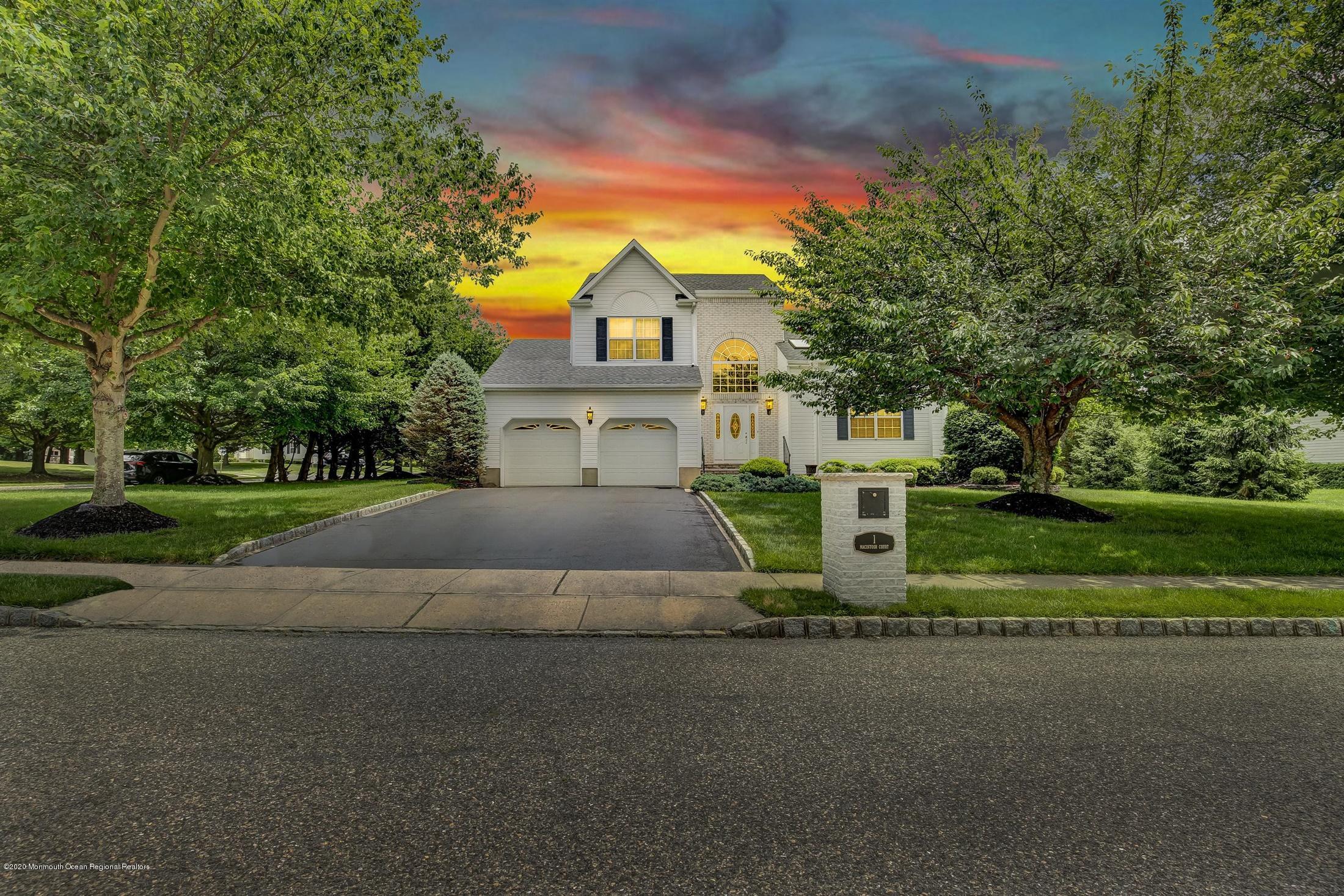 1 MacIntosh Court Jackson, NJ 08527 - Photo 4 of 30 02-Twilight