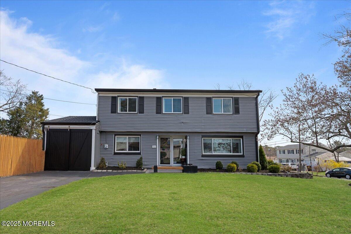 36 Stoneybrook Drive Old Bridge, NJ 08857 - Photo 2 of 29 01-SMV_36StoneybrookDr-01