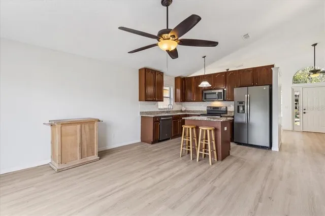 $390,000 | 1860 Greenbrook Court, Oviedo, FL 32766