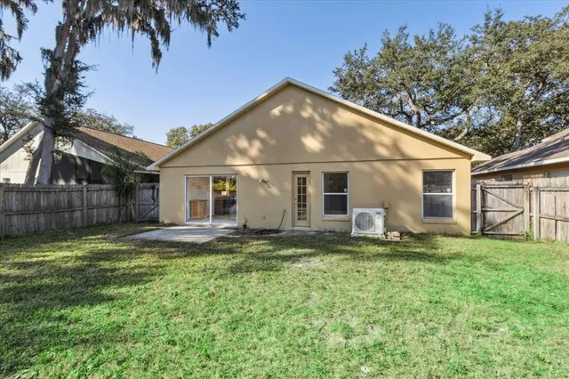 $390,000 | 1860 Greenbrook Court, Oviedo, FL 32766