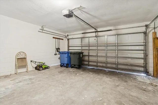 $390,000 | 1860 Greenbrook Court, Oviedo, FL 32766