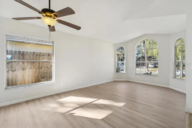 $390,000 | 1860 Greenbrook Court, Oviedo, FL 32766