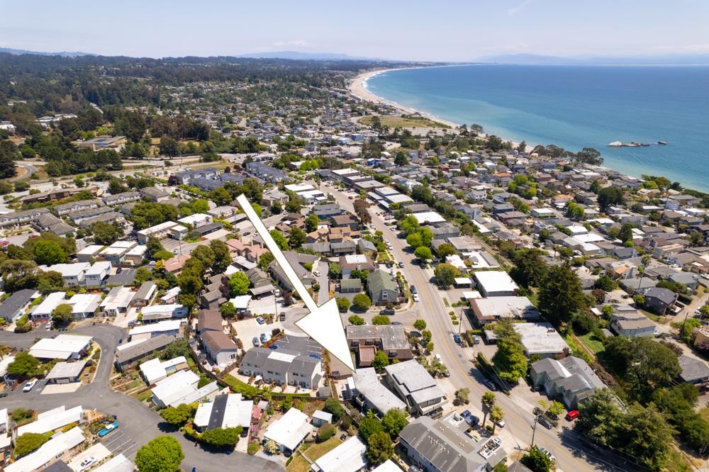 380 Sea Ridge Road, Unit E Aptos, CA 95003 - Photo 26 of 27 an aerial view of a city