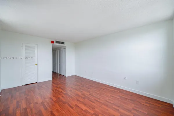 a view of a window in a room