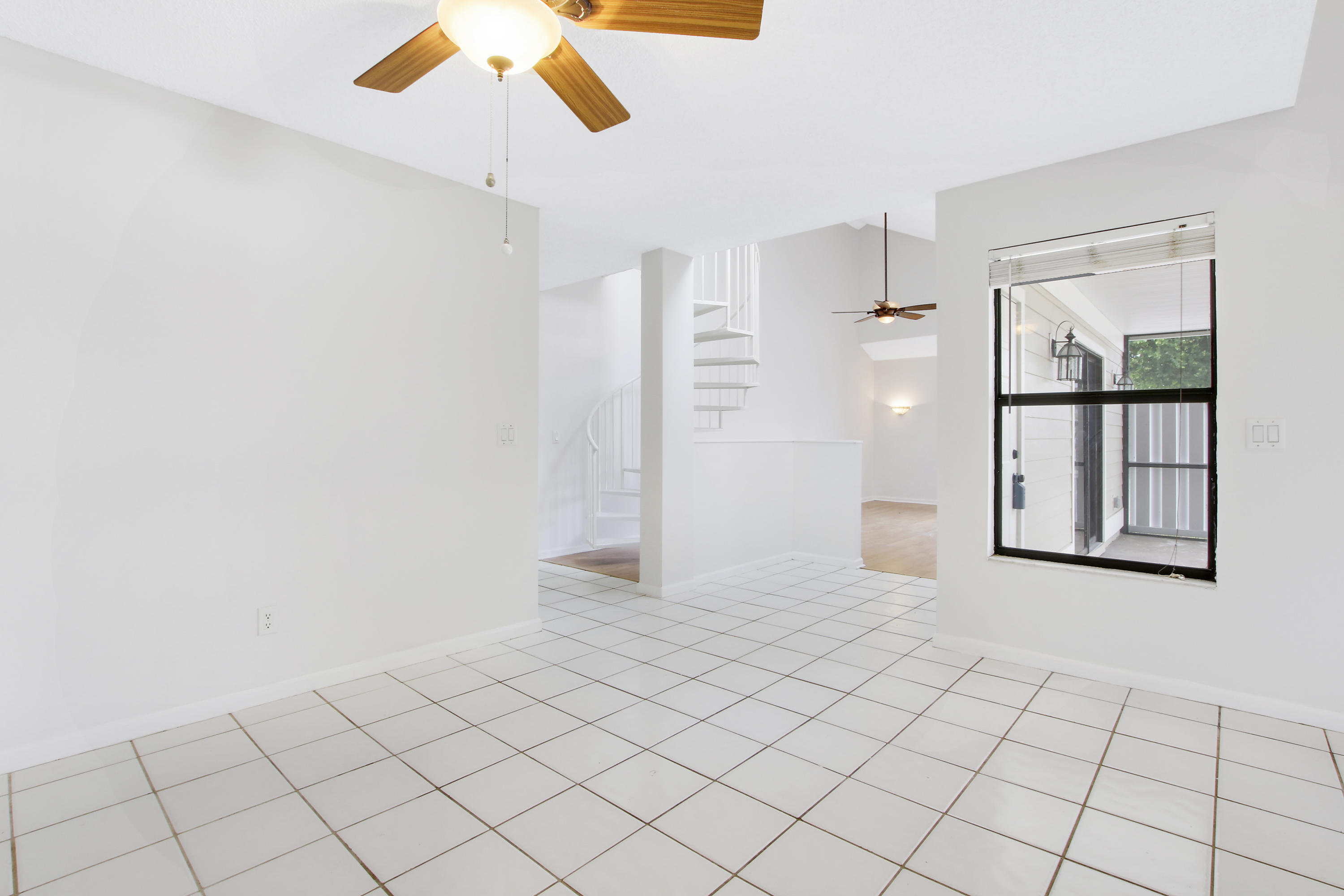 302 Summerwinds Lane Jupiter, FL 33458 - Photo 11 of 41 Dining Room