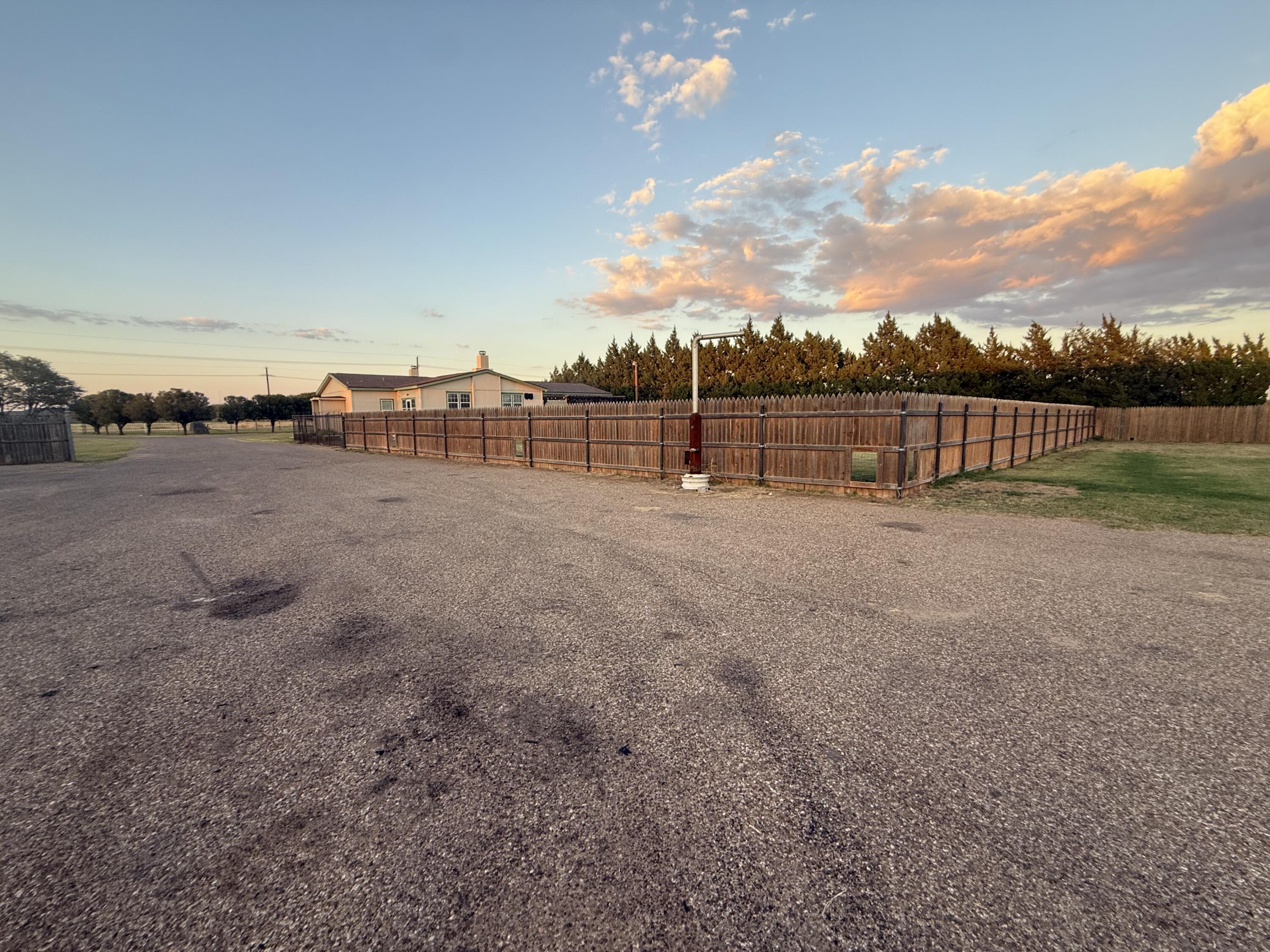 2811 Woodrow Road Lubbock, TX 79423 - Photo 46 of 69 IMG_3770