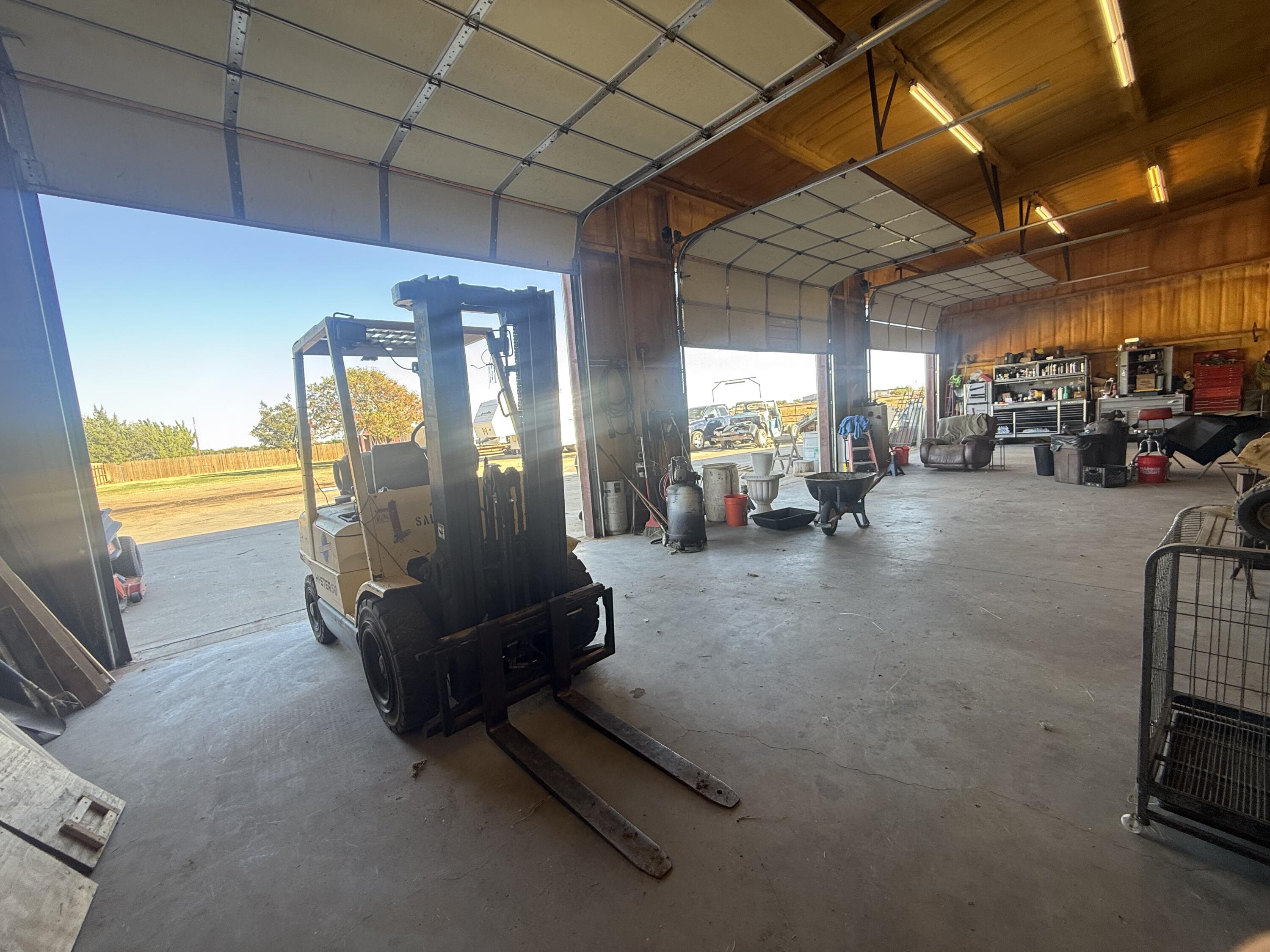 2811 Woodrow Road Lubbock, TX 79423 - Photo 57 of 69 IMG_4842