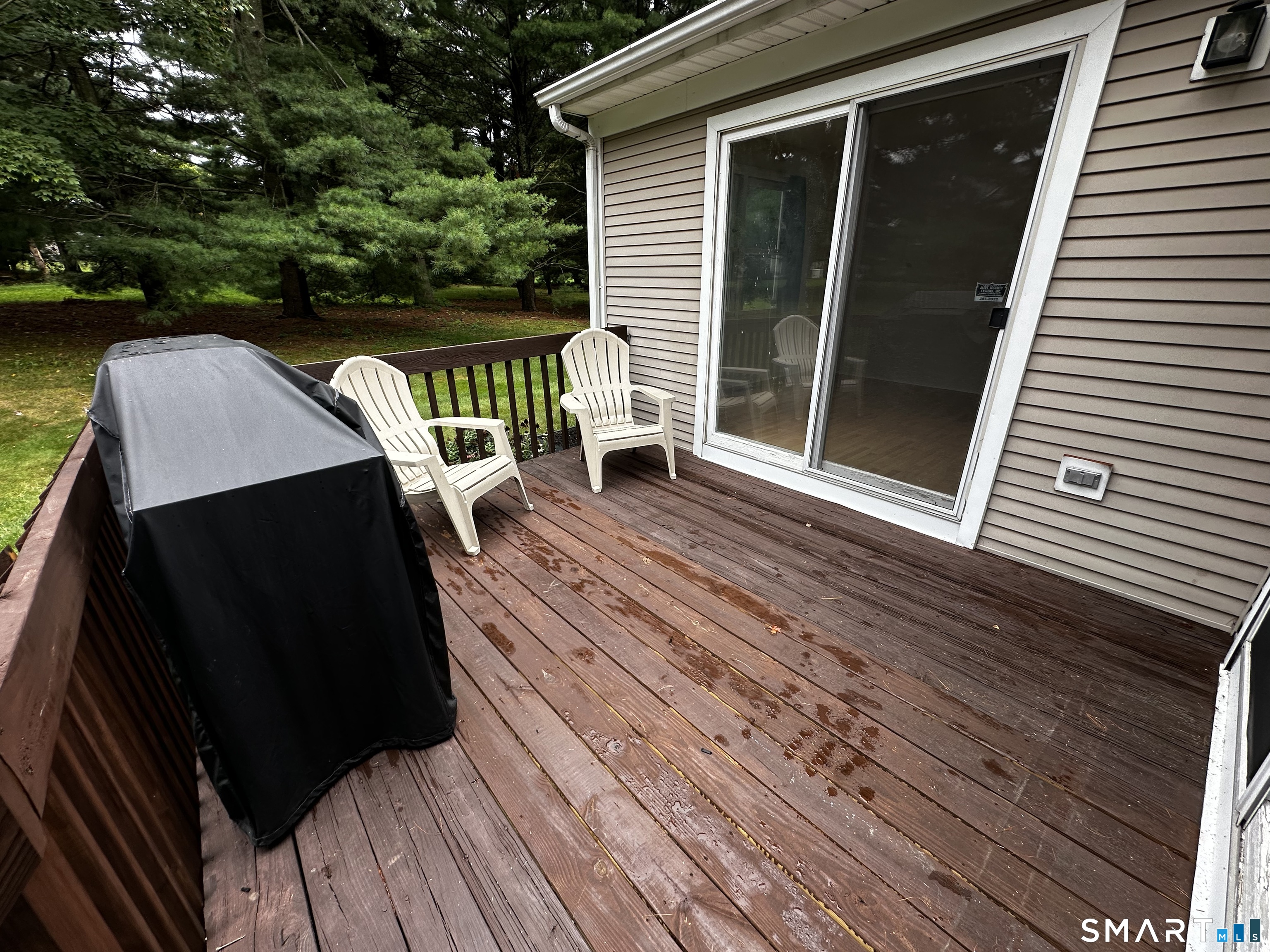 12 Canterbury Road, Unit 12 Hamden, CT 06514 - Photo 27 of 29 Gallery Image 27